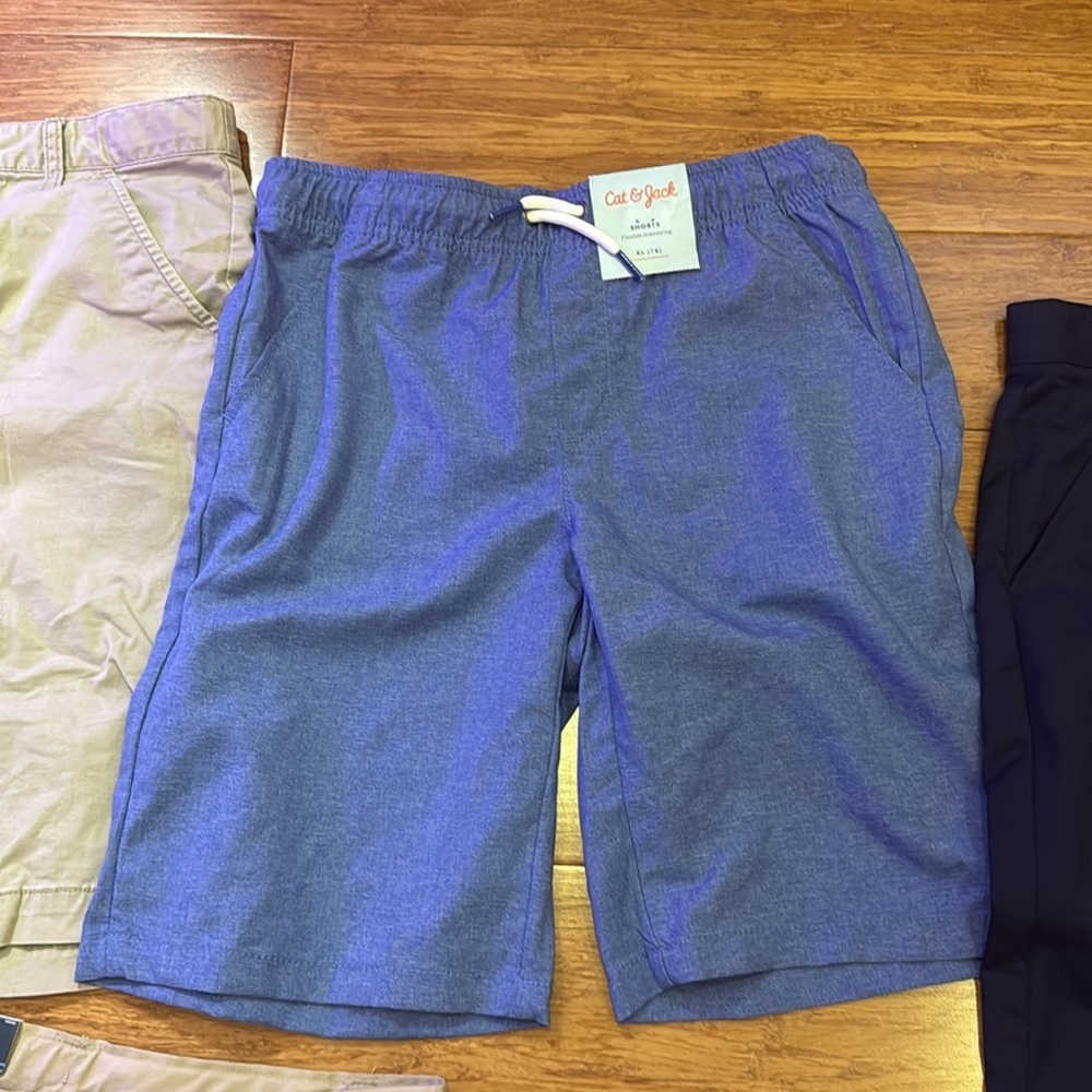 Boys shorts bundle of seven size XL (16) NWT various brands perfect for school - Picture 7 of 8